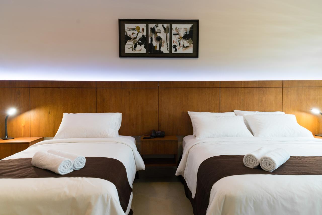Hotel La Ria Durán Екстериор снимка