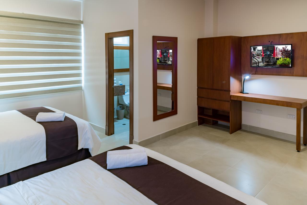 Hotel La Ria Durán Екстериор снимка